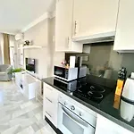 Vime I Marbella East Swimming Pool, Gym & Spa - Eaw Homes * מארבלה