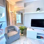 Vime I Marbella East Swimming Pool, Gym & Spa - Eaw Homes בית נופש