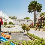 Vime I Marbella East Swimming Pool, Gym & Spa - Eaw Homes מארבלה