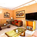 בית נופש Vime I Marbella East Swimming Pool, Gym & Spa - Eaw Homes *