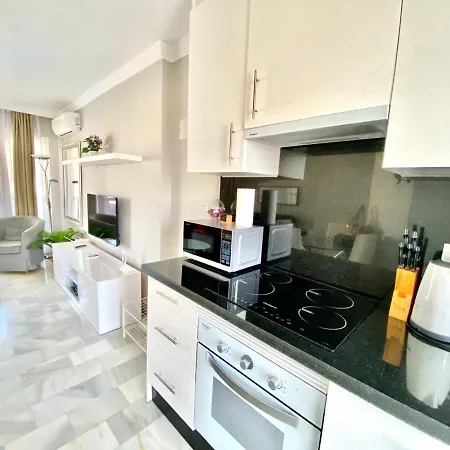 Vime I Marbella East Swimming Pool, Gym & Spa - Eaw Homes * Μαρμπέλλα